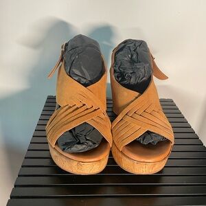 Aplauso Brown Suede Platform Cork Wedges- Size 41 (US 9)